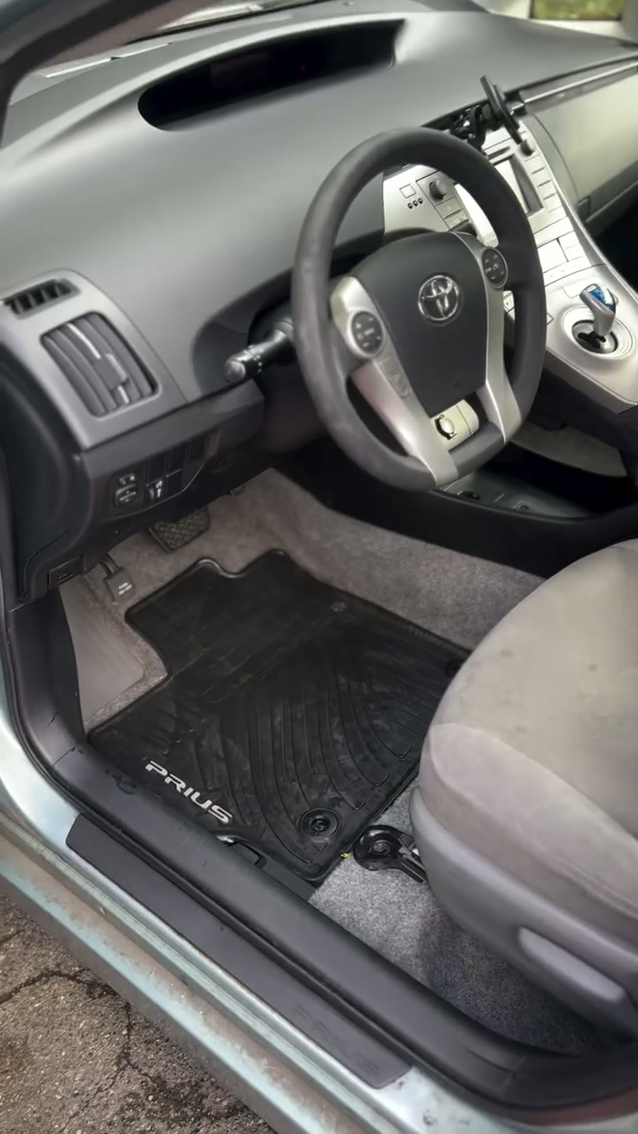 Floor mats, Toyota Prius