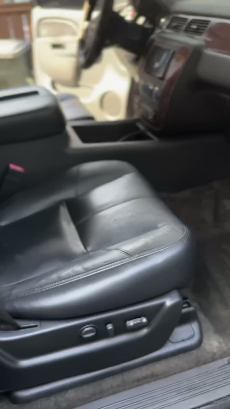 Leather seats, Chevrolet Tahoe